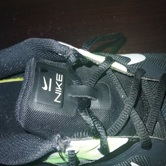 Nike Men's Training Sneakers 13M Lace Up Varsity Compete TR 3 Dark Gray Volt - Picture 16 of 16